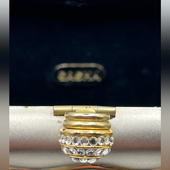 Vintage Sasha Hard Clutch Gold Tone with Chain Strap - Picture 11 of 13